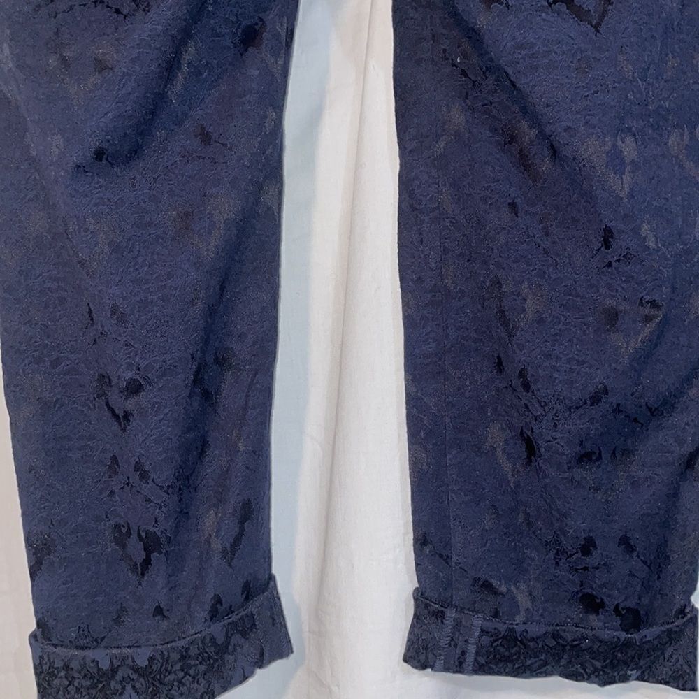 Ellen Tracy trousers  - Picture 8 of 9